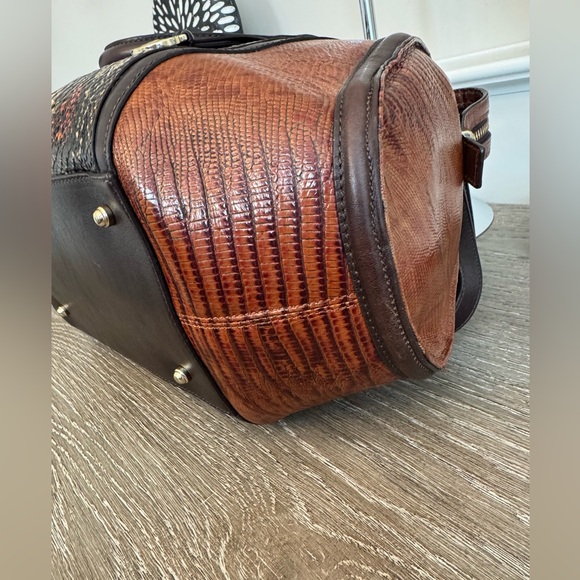 Brahmin Arden Satchel. - Picture 13 of 16